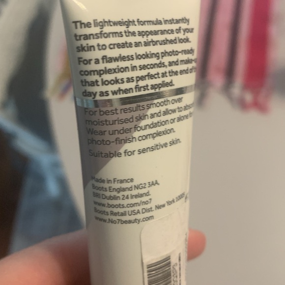 Airbrush Away makeup primer, 1US Fl. Oz. - Picture 3 of 3